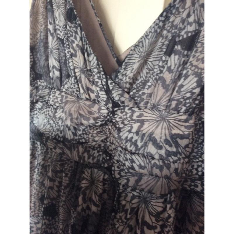 Maxi dress. JASPER CONRAN