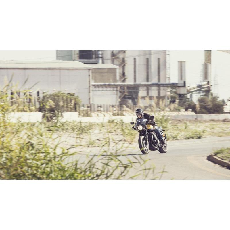 2016 Yamaha XJR1300 Racer 1251.00 cc