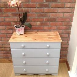 URGENT!! Modern chest of drawers -PINE