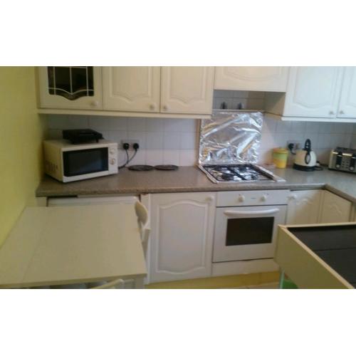 Double size room for one female or a couple