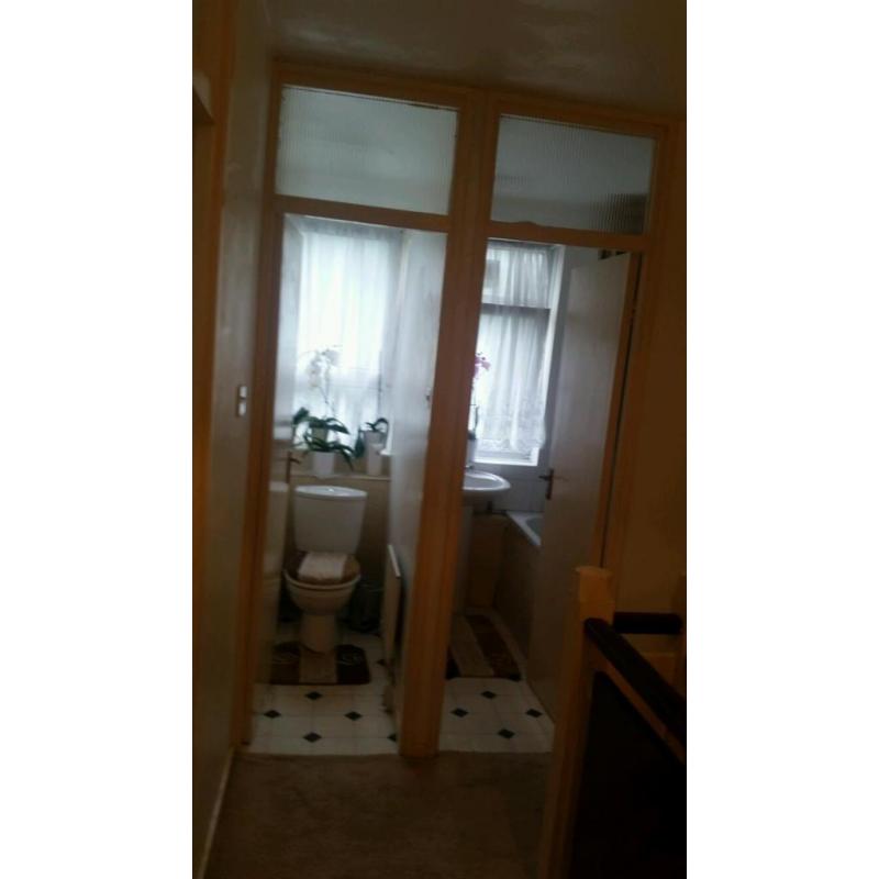 Double size room for one female or a couple