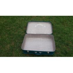 Foxcrof Vintage/retro suitcase by Antler - turquoise colour 61x42x17cm
