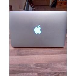 macbook air 13" 2014/2015 core i5 128ssd 4gb ram 1.4 processor microsoft office great condition