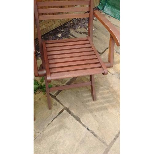 2 x folding, wooden garden chairs for sale - sturdy but would benefit from a bit of wood staining)