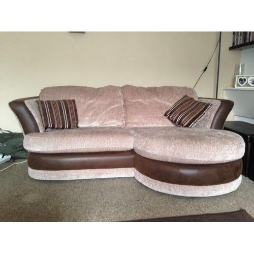 Sofa with chaise