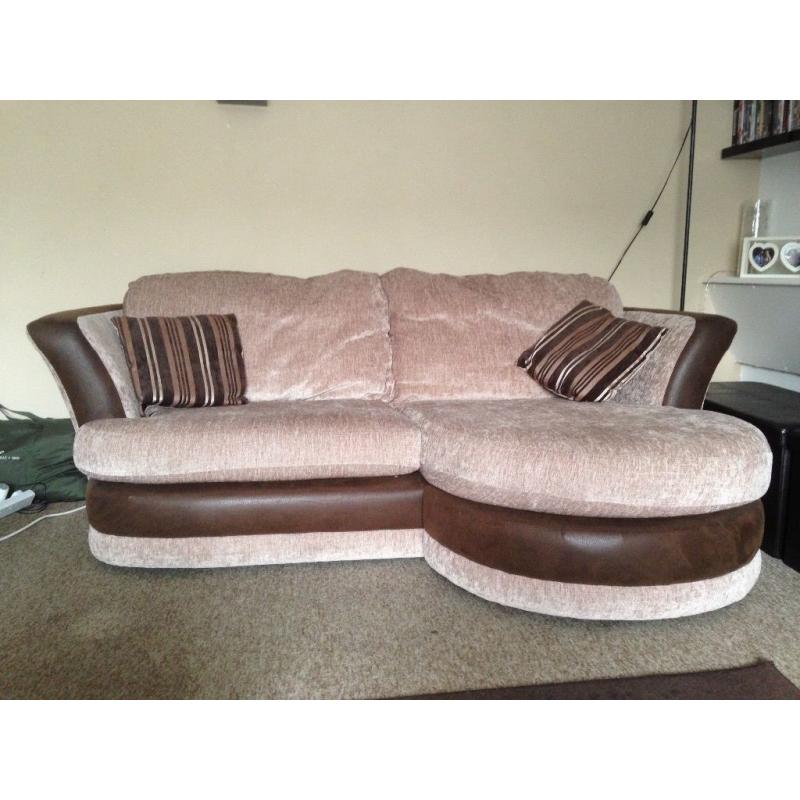 Sofa with chaise