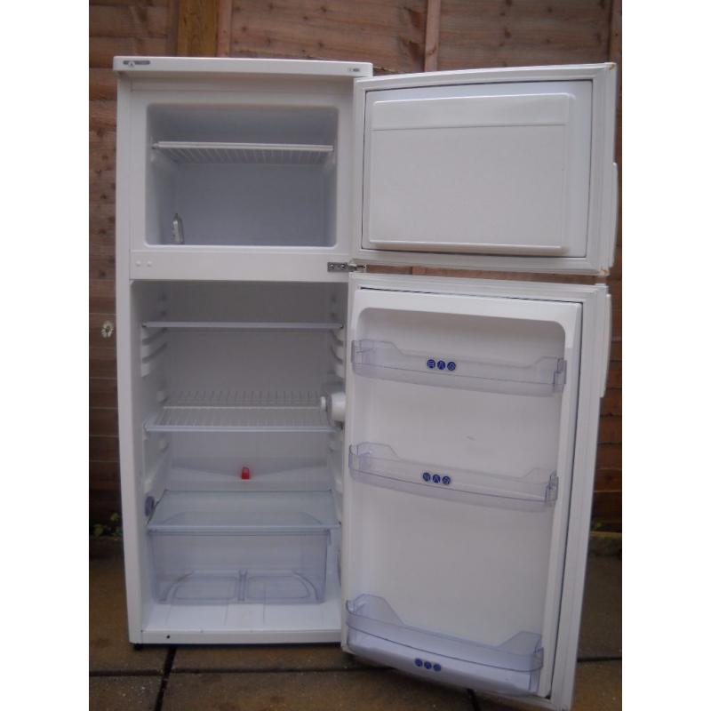 Whirlpool fridge / freezer. FREE delivery