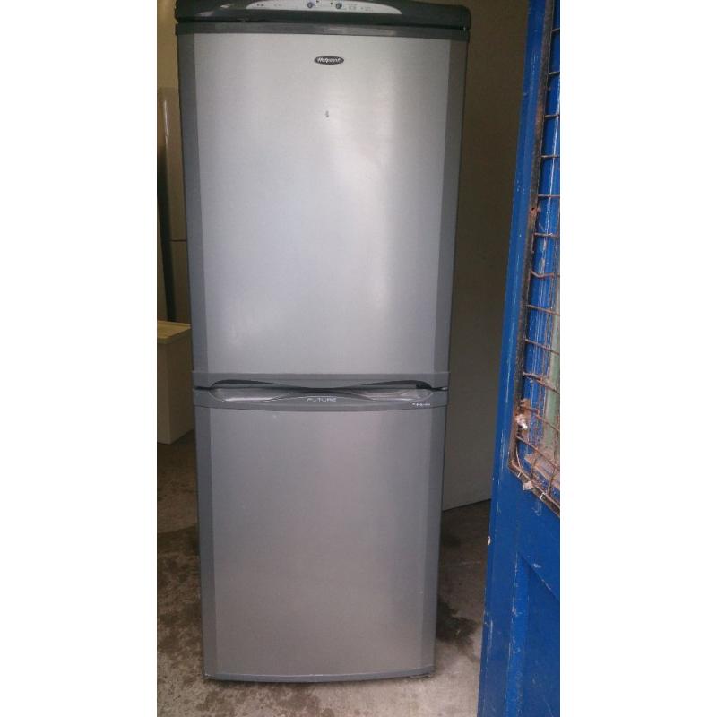 HOTPOINT SILVER FRIDGE FREEZER