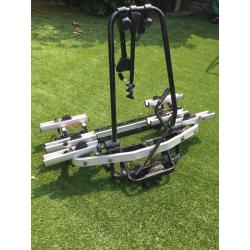 BMW tow bar mounting 3-bicycle carrier