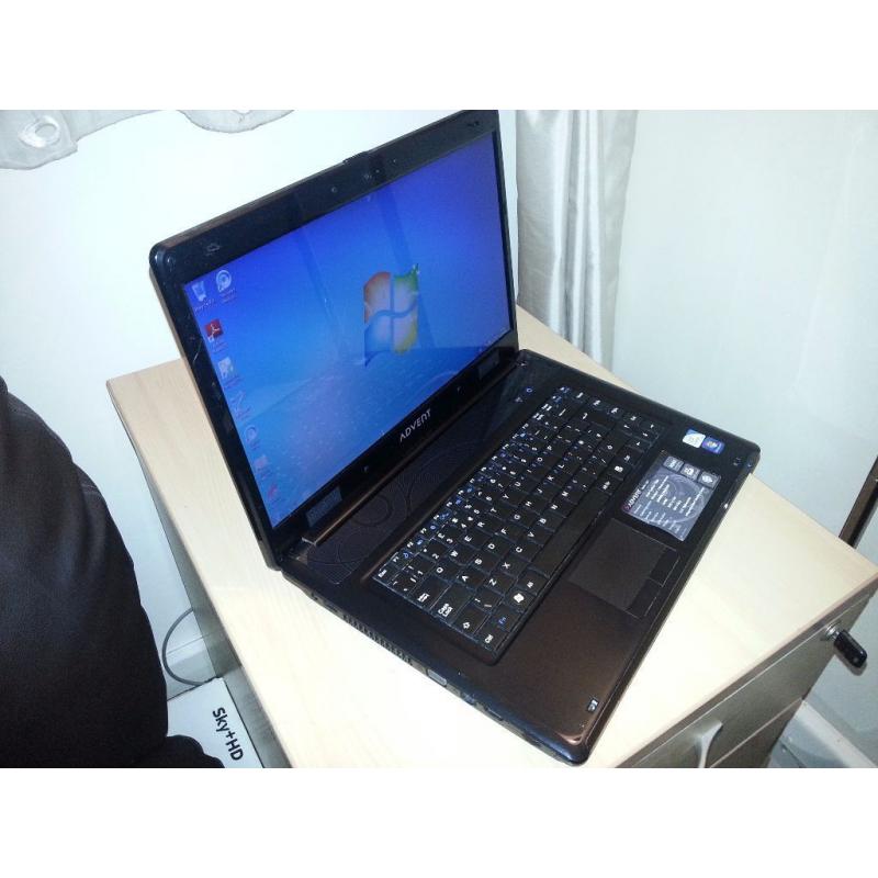 Advent Roma 1001 Laptop
