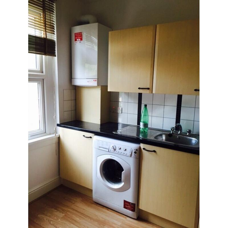 2 single rooms 4 min Bethnal Green, Old Street,Liverpool Street, Mile End, Shoreditch,Brick Lane