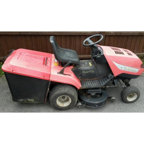 Sit on mower