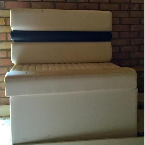 Seating Unit