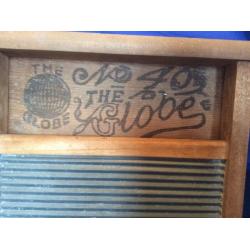No.40 The Globe Washboard