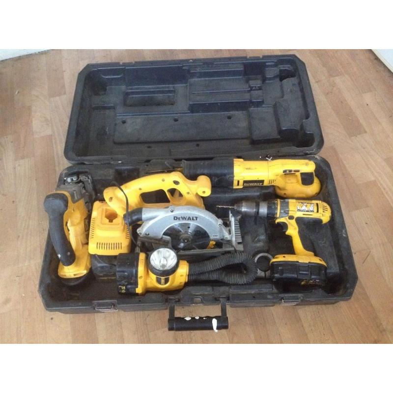 Dewalt saw & drill combi set