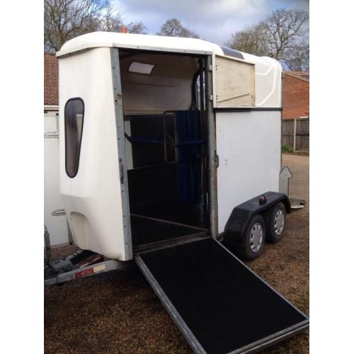 Indespension 2008 horsebox trailer,
