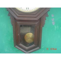 ANTIQUE WALL CLOCK