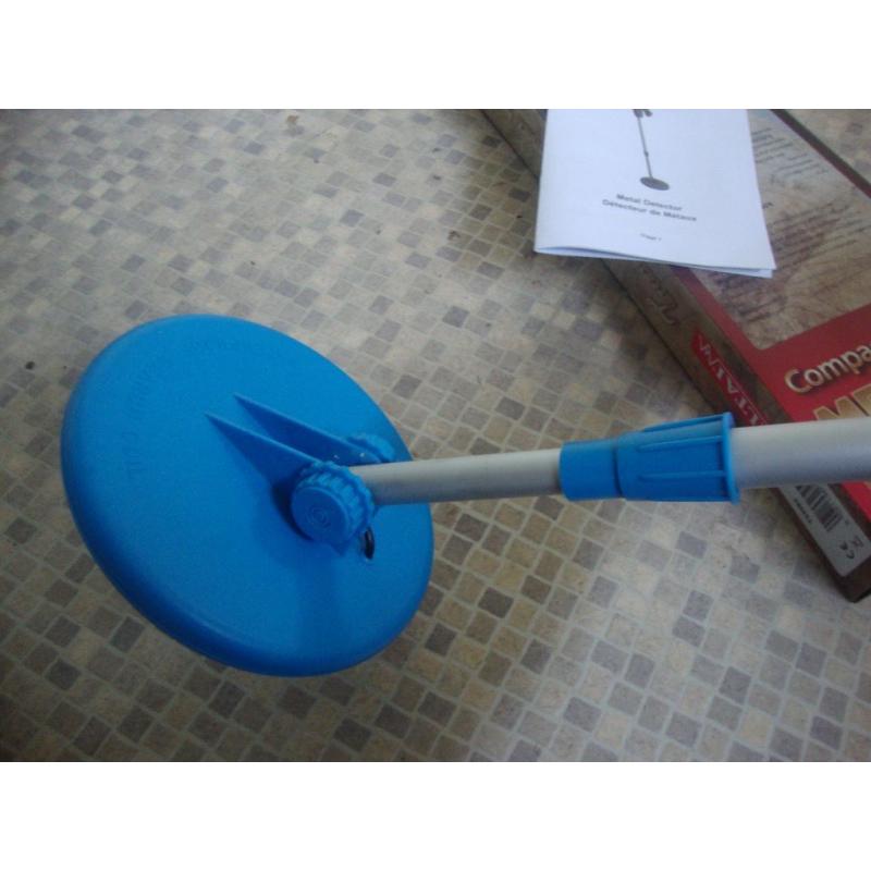 New Kid's Metal Detector, Unused, with box and Instructions