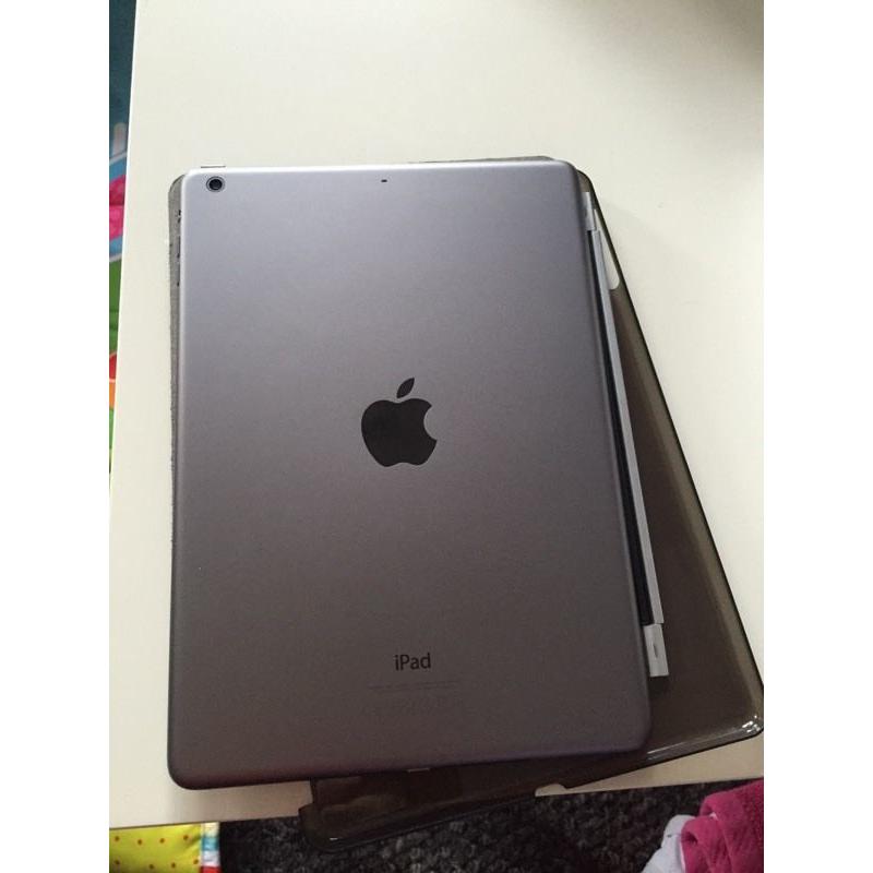 Apple Ipad Air 16GB Space Grey