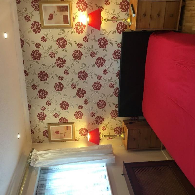 Nicely furnish double room Crystal palace