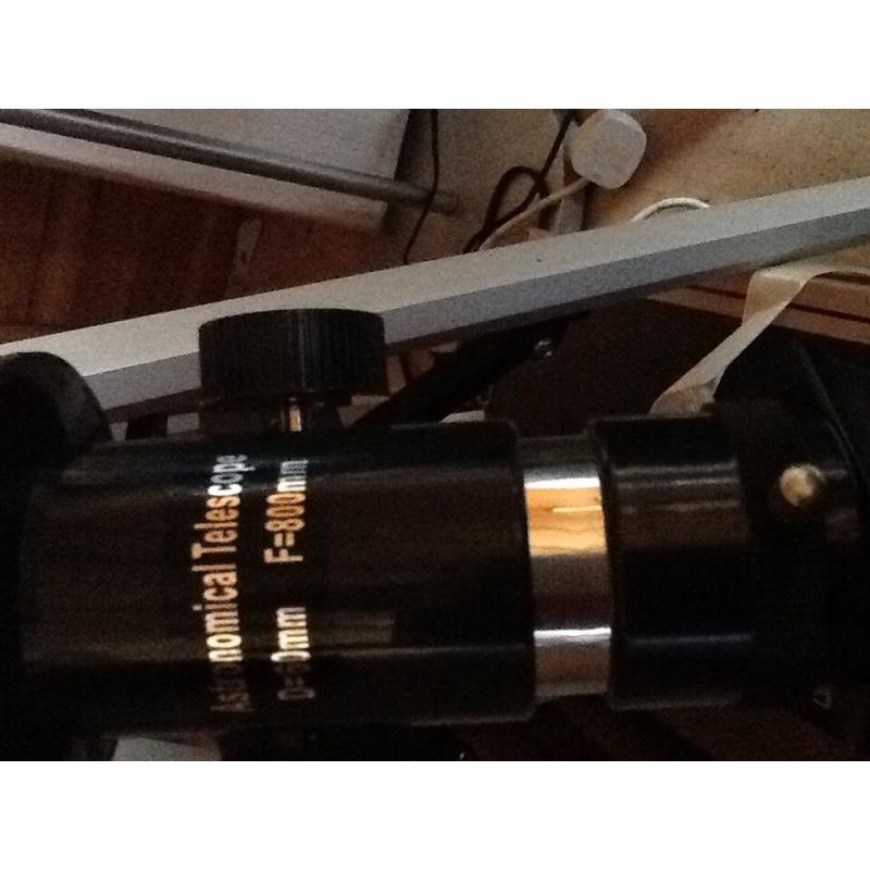Telescope absolutely New Beautiful and onstand