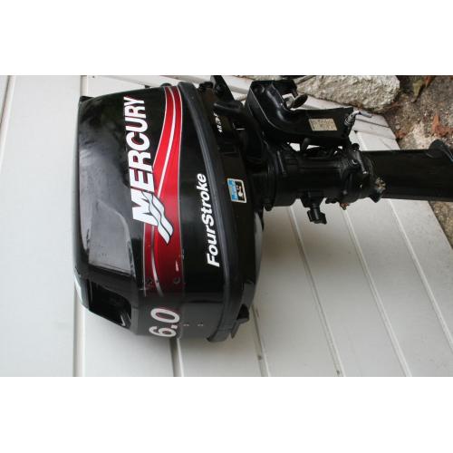 MERCURY 6 hp 4 Stroke Outboard Engine Motor Short Shaft - excellent condition