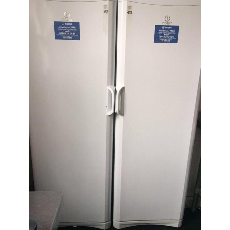 Indesit fridge & freezer