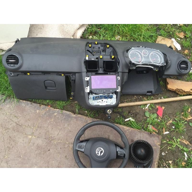 Corsa air bag seat dash gear box all in good condition open sensible offers