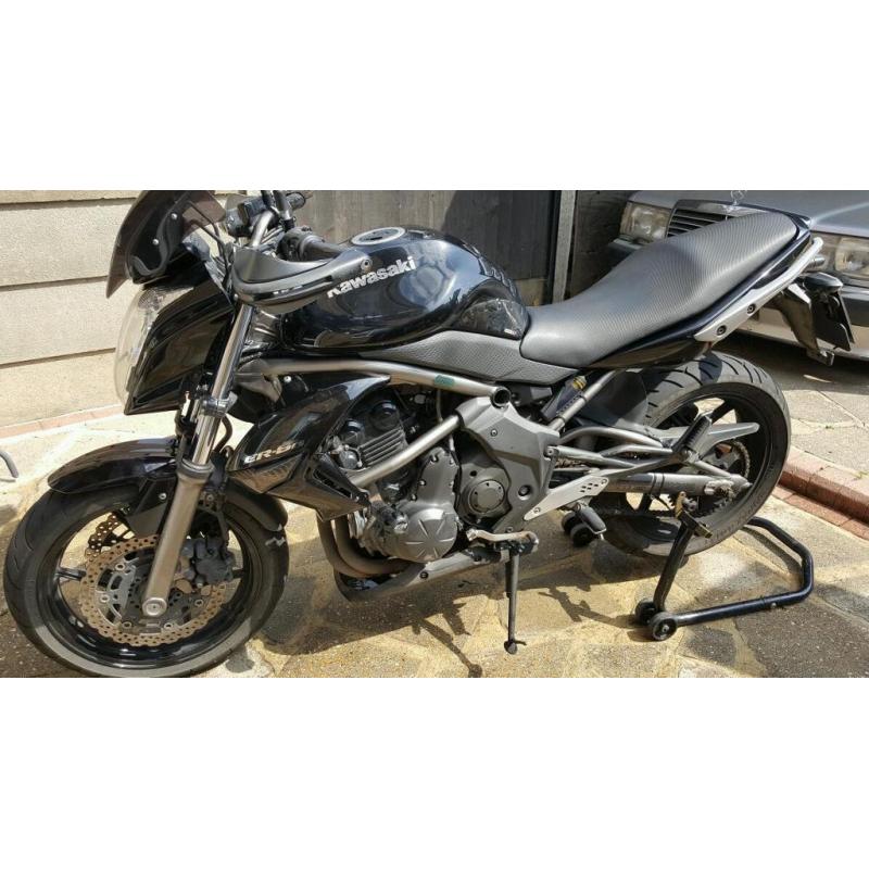 Kawasaki Er6 n