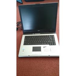 Laptop *REDUCED* Acer Aspire 3613WLMi 60GB Hard Drive, 1.5GB Memory, Charger. For Spares And Repairs