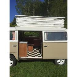 VW T2 campervan 1970