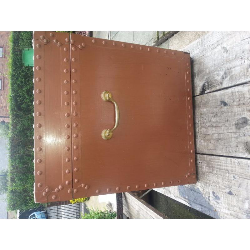 Painted wooden chest 36 x 20 x18 with handles