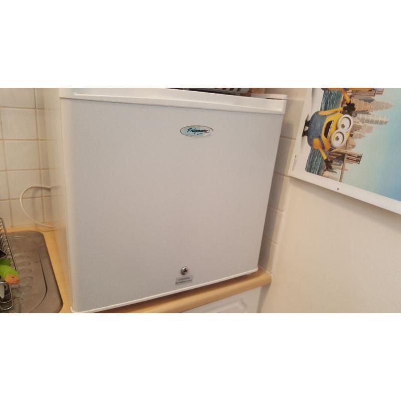Counter top freezer for sale!
