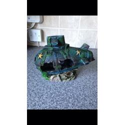 Fish tank accessories