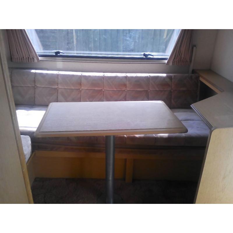 abbey expression 5 berth