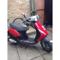 Piaggio zipp 50