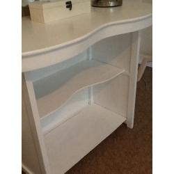 KIDNEY SHAPED ELEGANT DRESSING TABLE WITH TILTING MIRROR