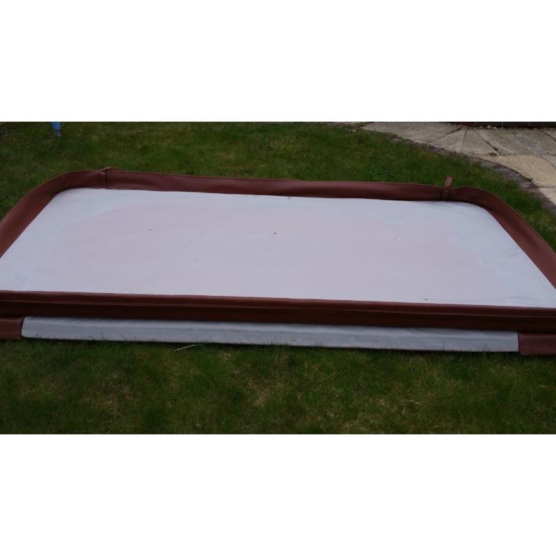 Happy Hot Tubs Lightweight Hot Tub Cover