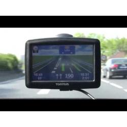 Tomtom excellent condition with accessories