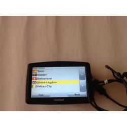 Tomtom excellent condition with accessories