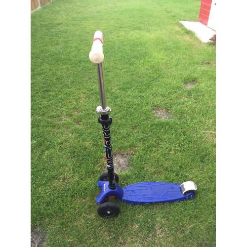 Limited Edition Boys Maxi Scooter for sale