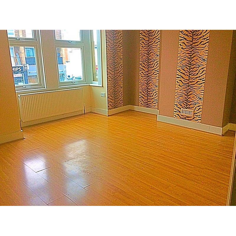 CLEAN FURNISHED ROOMS WITH BILLS INCLUDED 5MINS WALK FROM STATION