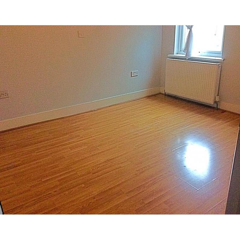 CLEAN FURNISHED ROOMS WITH BILLS INCLUDED 5MINS WALK FROM STATION