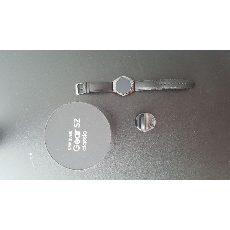 Samsung Galaxy Gear S2 Classic Smart Watch