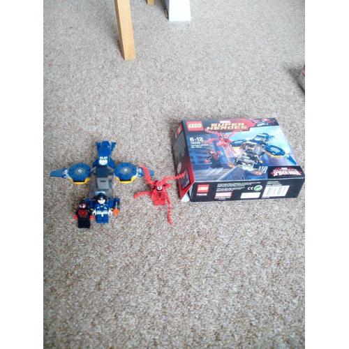 Lego Marvel Super Heroes - Carnage Shield Spy Attack