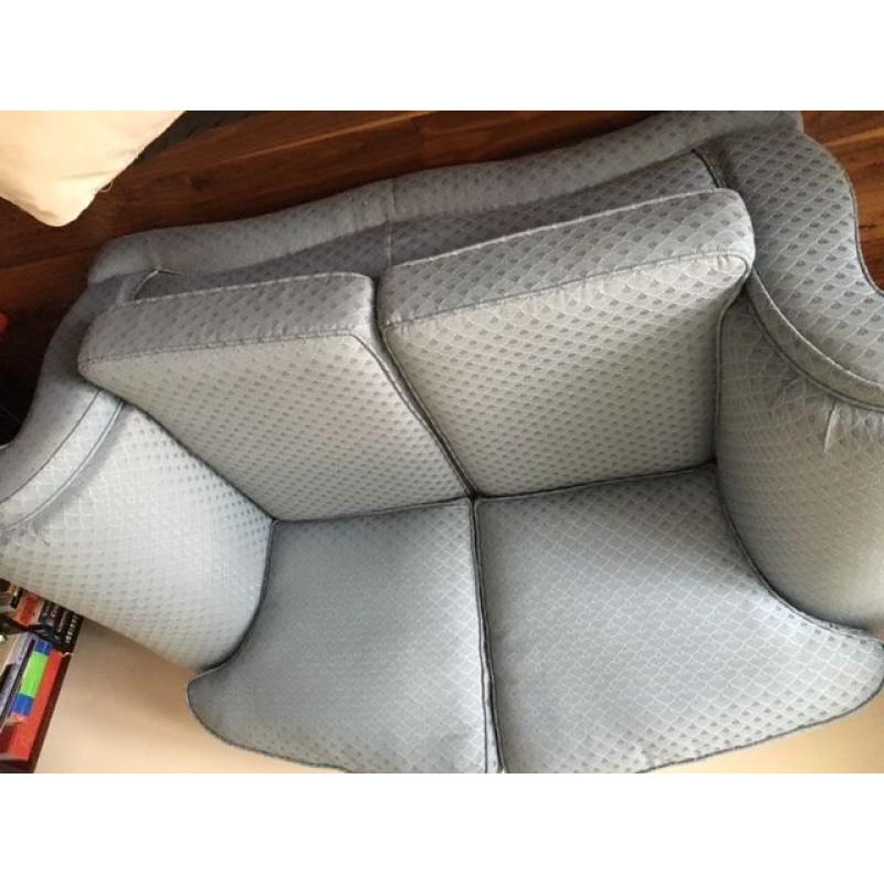 3,2,1 suite in wedge wood blue material