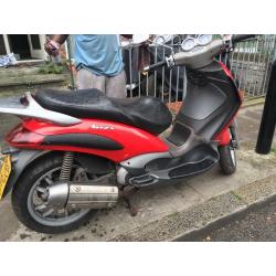 Piagio B / Beverly 125cc - £700