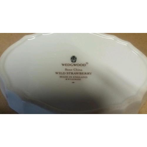 Wedgewood small dish