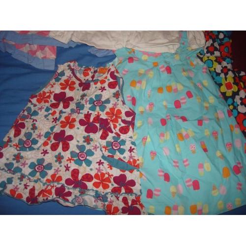 big bundle of girls clothes size 12-18m