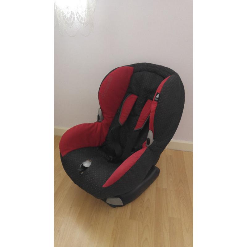 Maxi Cosi Car Seat (9-18kg)